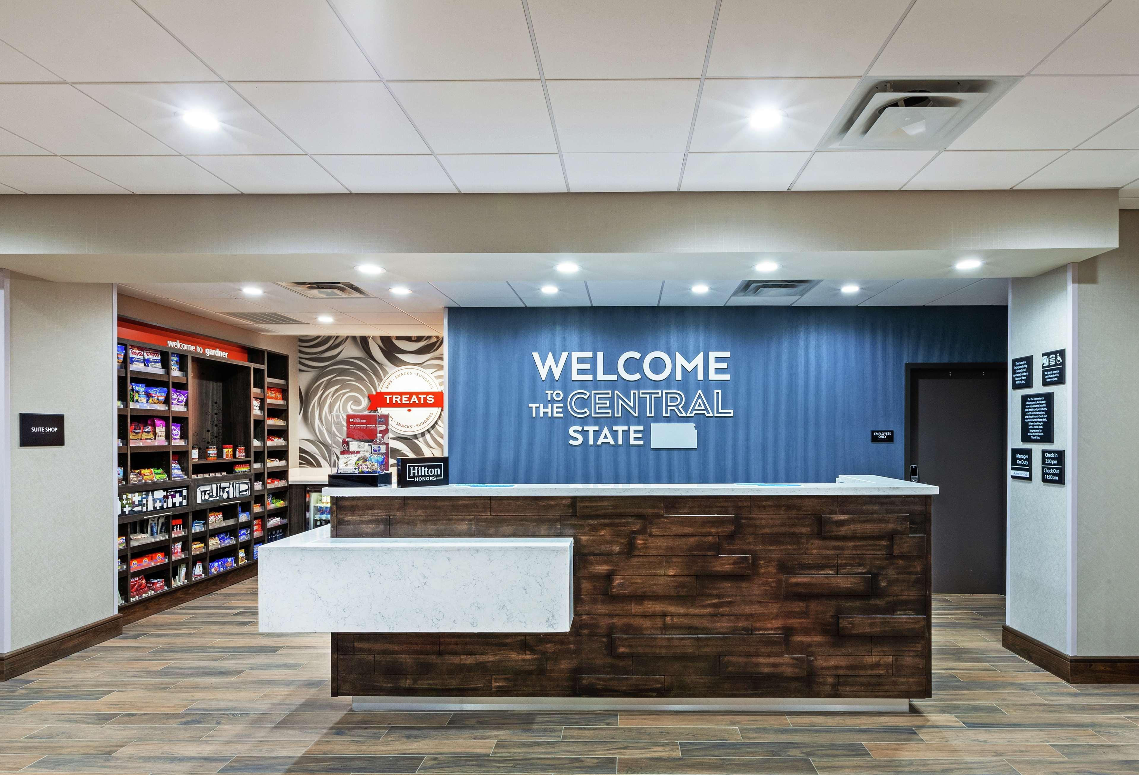 Hampton Inn Gardner Dış mekan fotoğraf