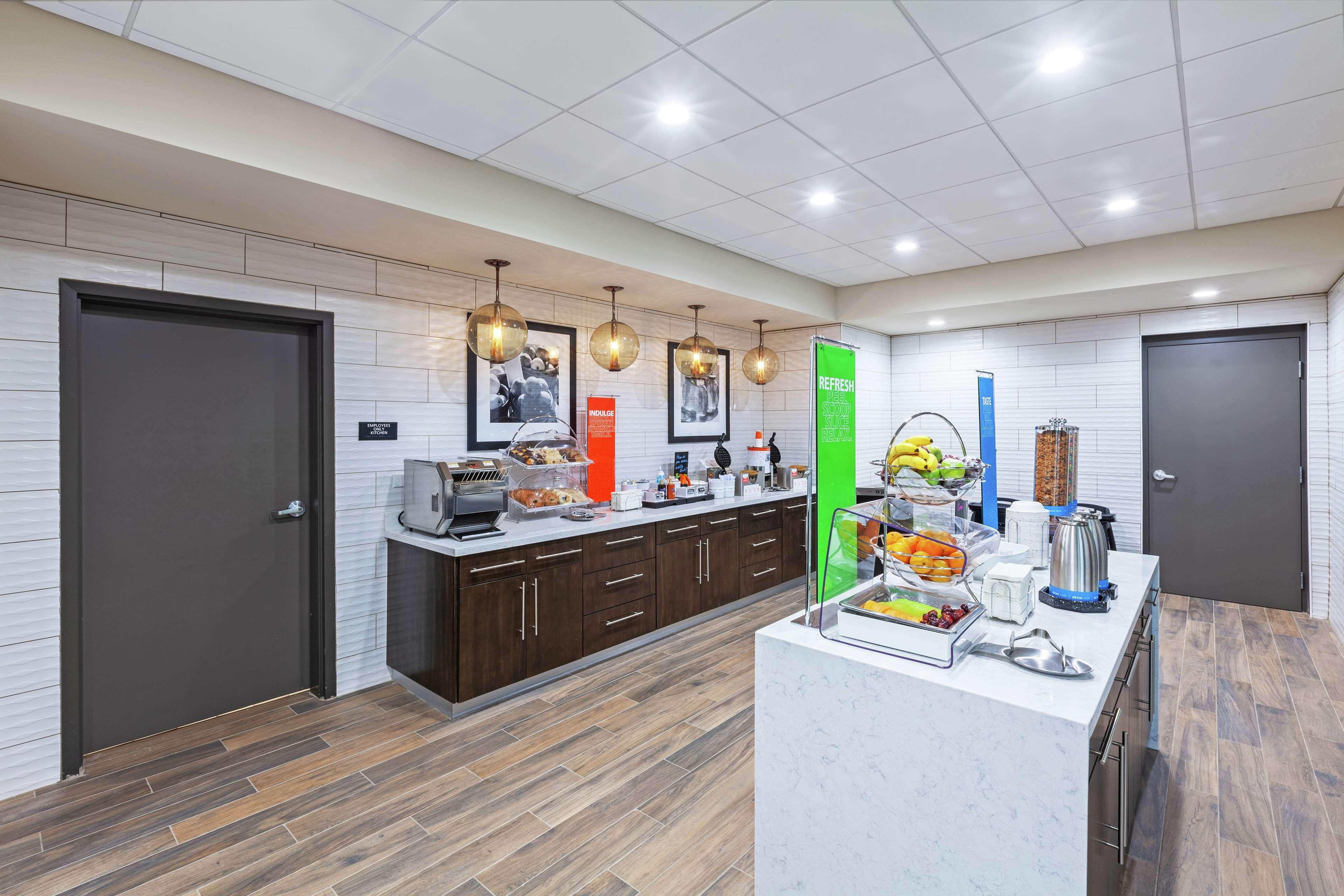 Hampton Inn Gardner Dış mekan fotoğraf