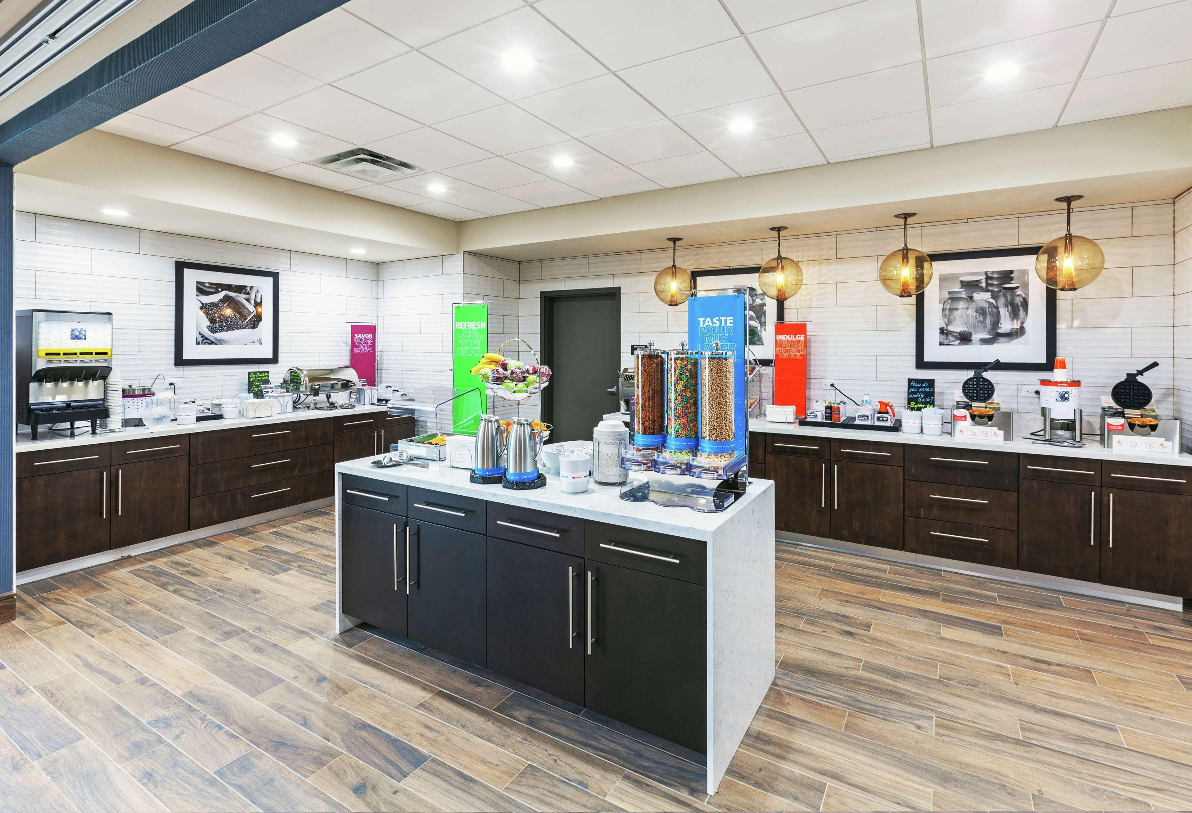 Hampton Inn Gardner Dış mekan fotoğraf