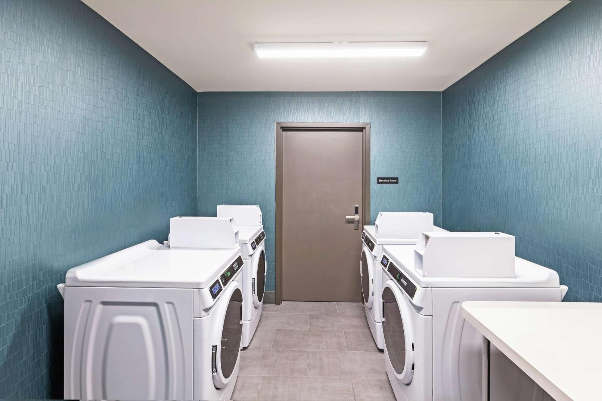 Hampton Inn Gardner Dış mekan fotoğraf
