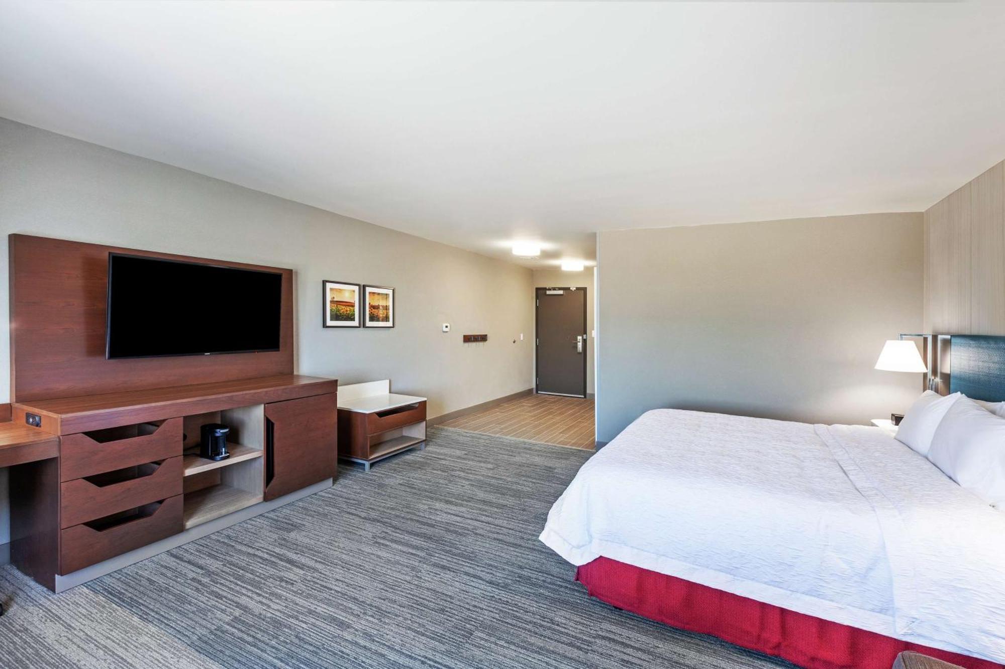 Hampton Inn Gardner Dış mekan fotoğraf